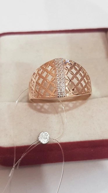 Кольцо золотое с камнями  585пр 21,5р-р 3,58гр ФМ