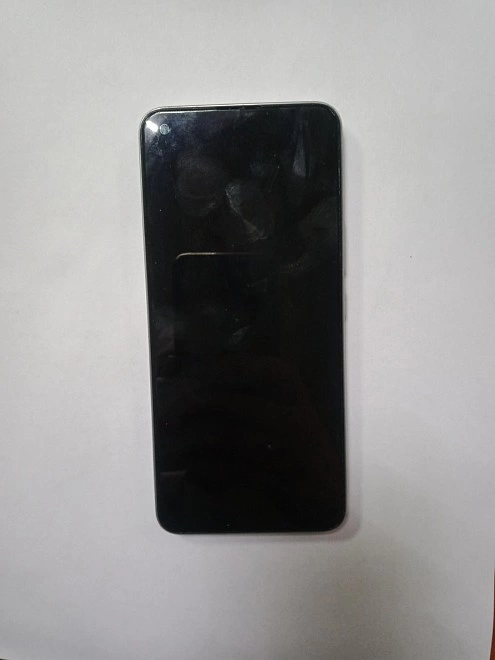 Смартфон Realme 8