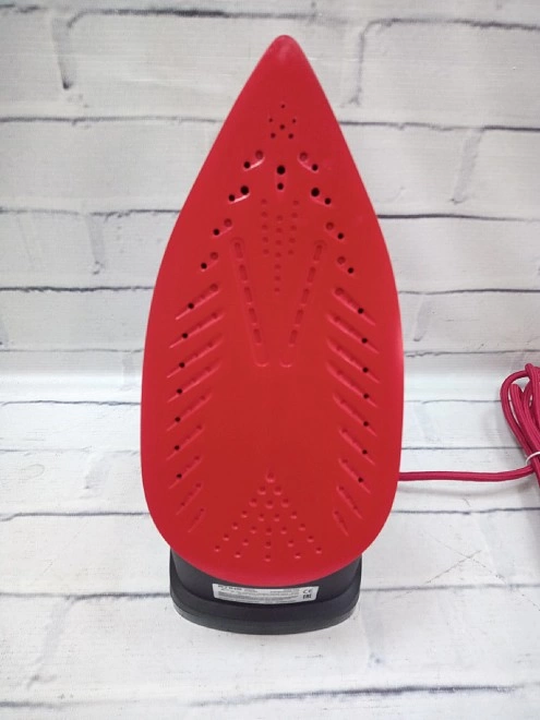 Утюг STINGRAY ST-IR200A