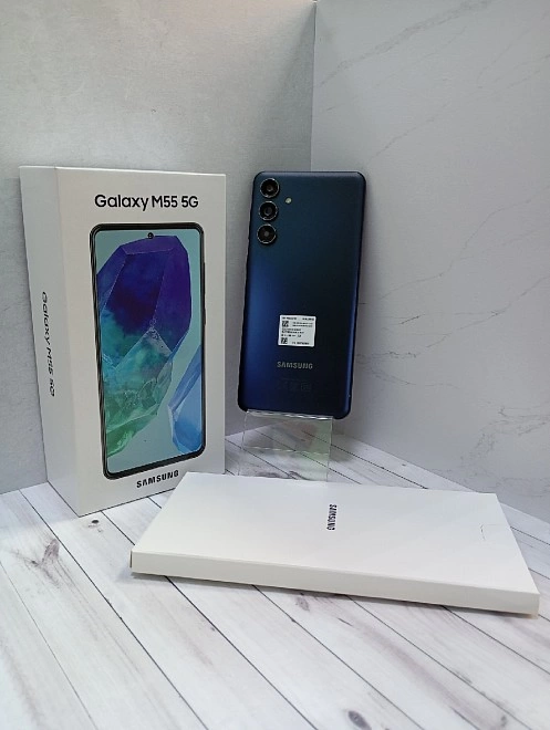 Смартфон Samsung M55 5G