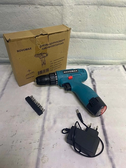 Шуруповерт Novomax 12 V