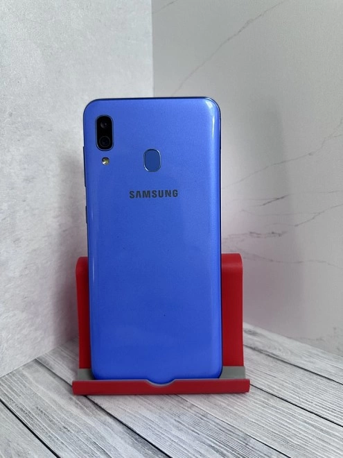 Смартфон Samsung Galaxy A30
