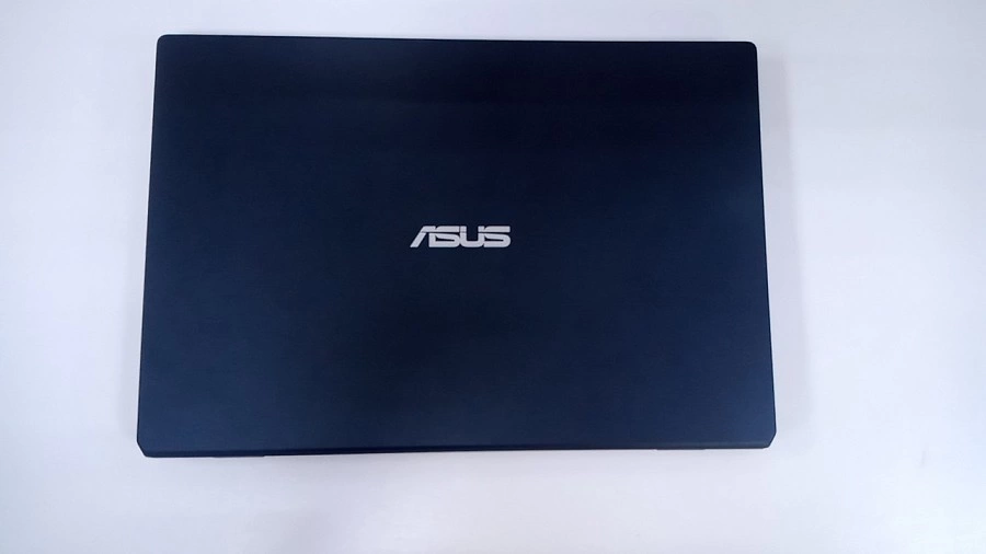 Ноутбук ASUS Celeron N4020 1,10Гц/4 Гб/120Гб/Graphics 600