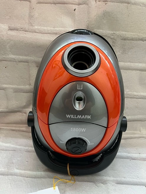 Пылесос Willmark VC-1842DB