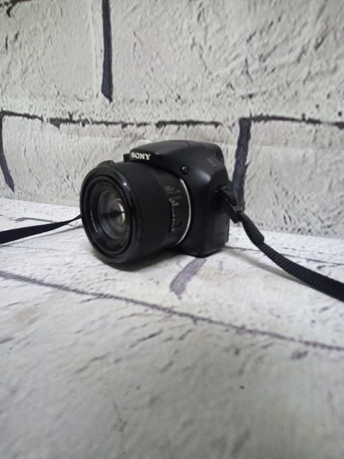 Фотоаппарат цифровой Sony DSC-HX300