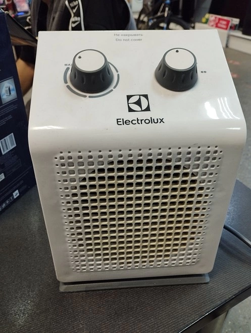 Тепловентилятор Electrolux EFH/S-1115