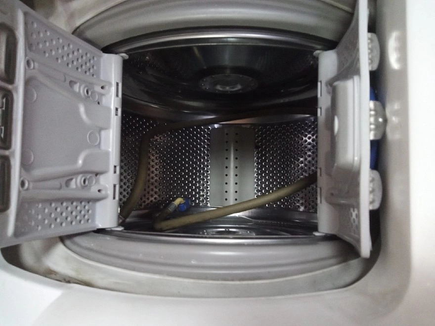 Стиральная машина Electrolux 800RPM