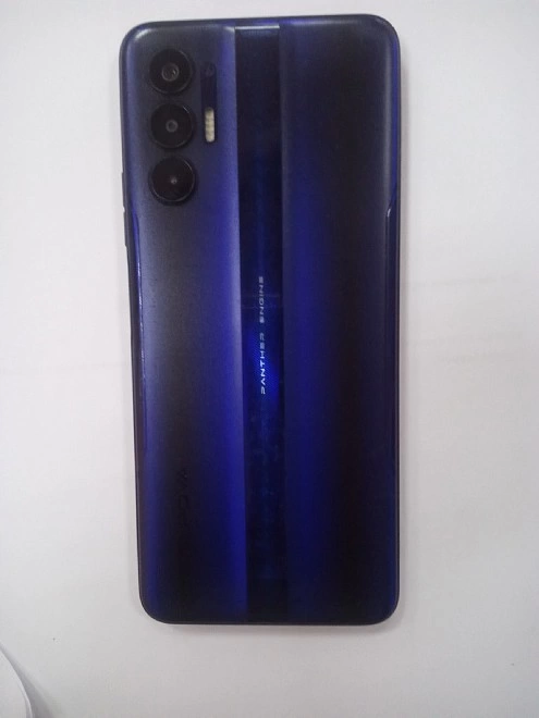 Смартфон TECNO POVA 3 128 GB