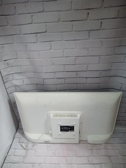 Телевизор Dexp LED F32D7200C/W белый