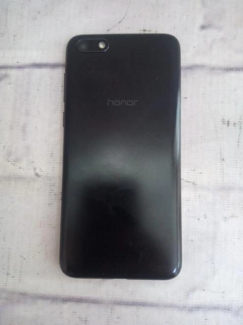 Смартфон  Honor 7A  2/16Gb