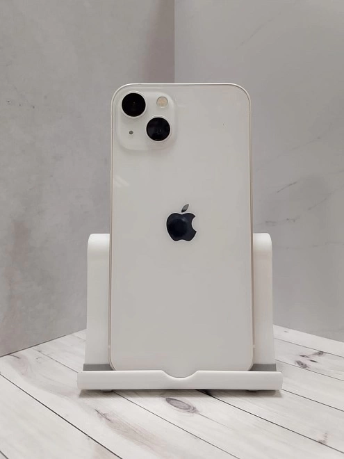 Смартфон Apple iPhone13  4/128GB