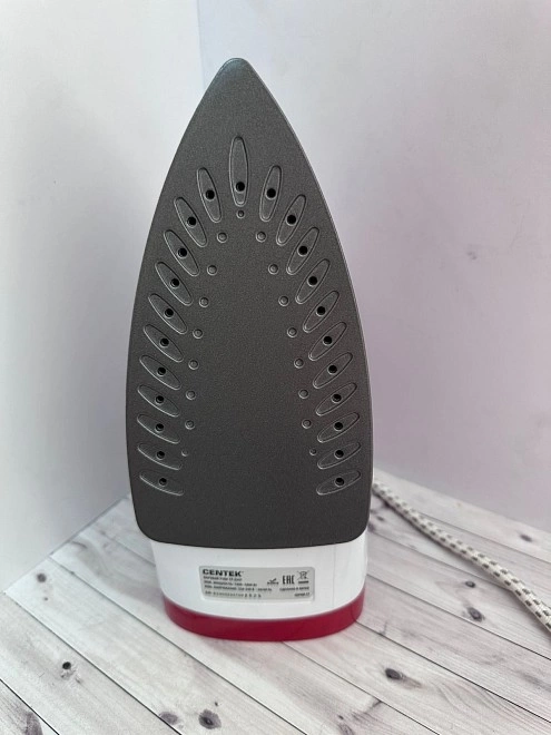 Утюг Centek CT-2347 красный