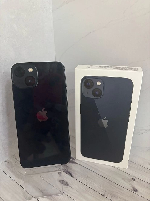 Смартфон Apple  iPhone 13 128 ГБ 