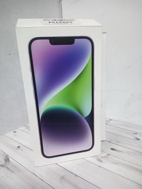 Смартфон  Apple  iPhone 14 256 гб