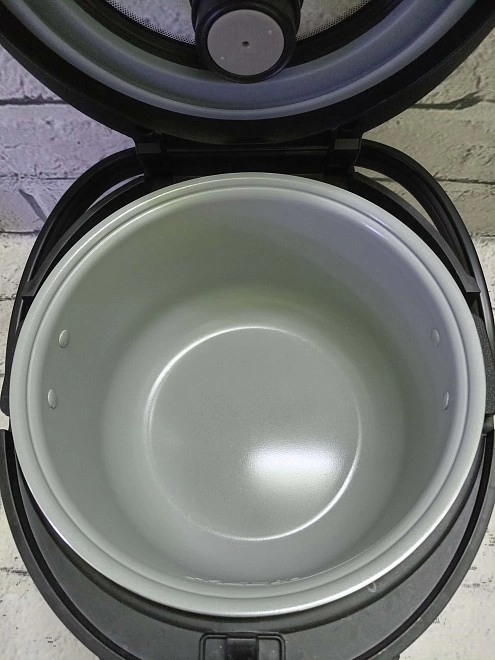 Мультиварка Polaris PMC 0573AD
