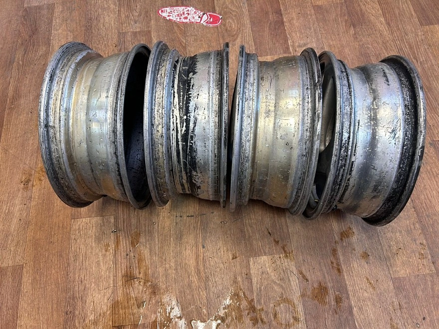 Диски, 15" Nissan R15 5x114.3