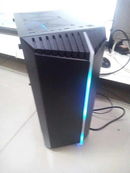 Системный блок  Intel Celeron J4125 4 ГБ 250 ГБ Intel Graphics 
