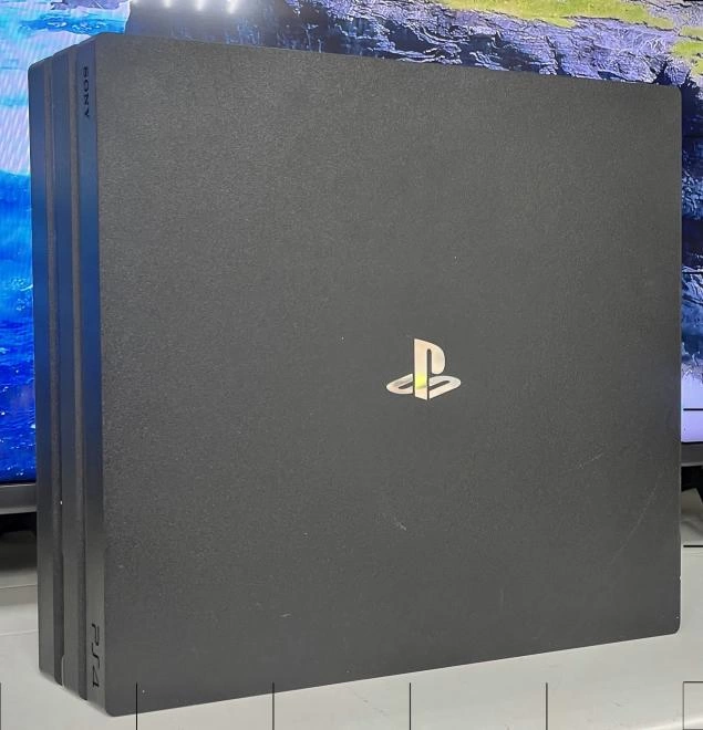 Игровая приставка Sony Playstation 4 Pro 1000Gb