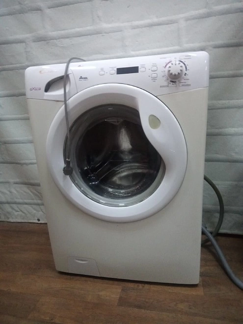 Стиральная машина Candy GC3 1042 D