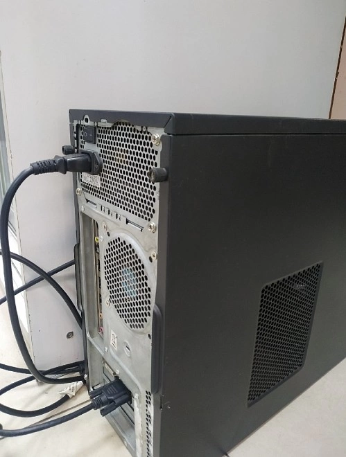 Системный блок DNS Core2 Duo E4600 2.4ГГц/4Гб/500Гб/GeForce GT220