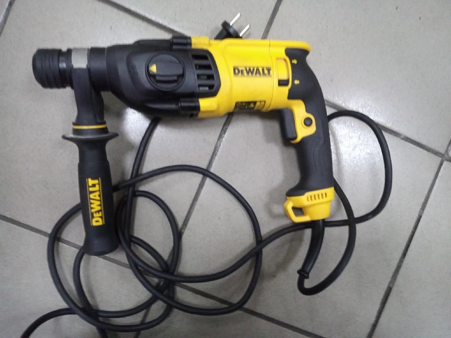 Перфоратор DeWALT D25133KS