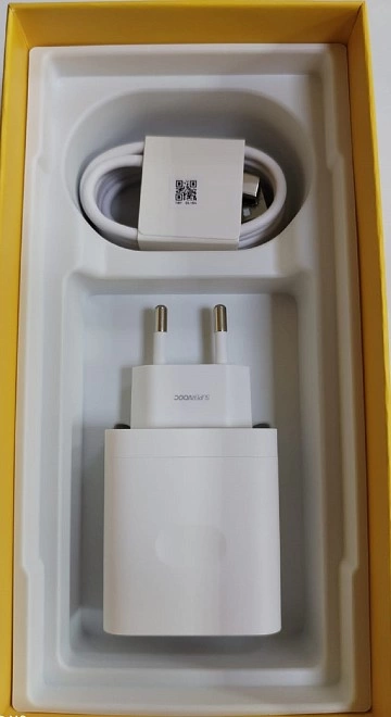 Смартфон Realme 13 12/256GB