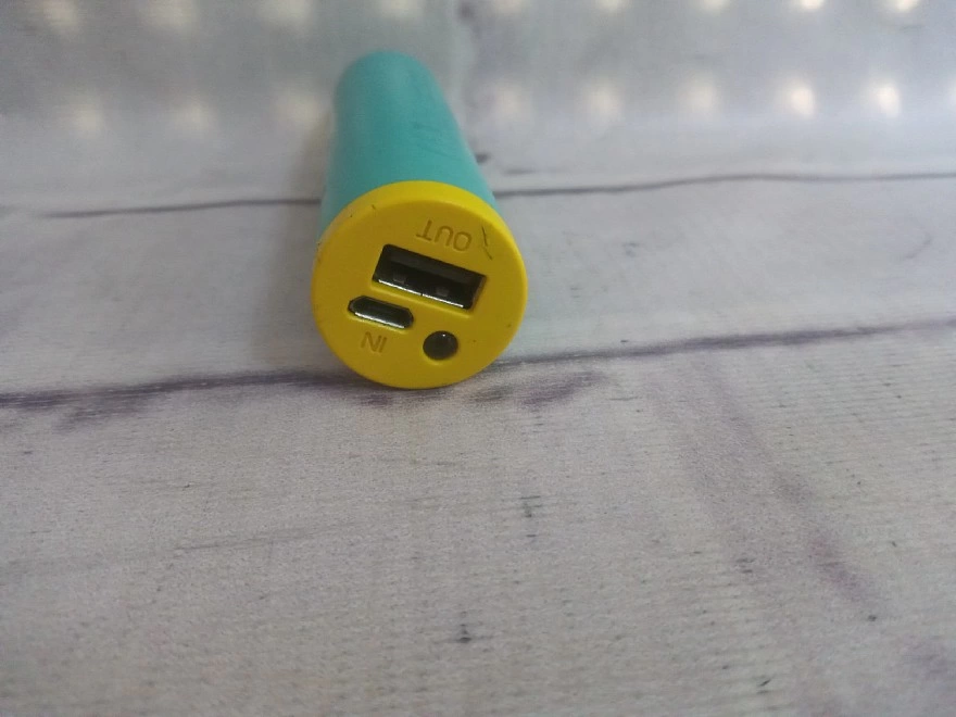 Зарядное устройство для телефона Power Bar EE E1-07