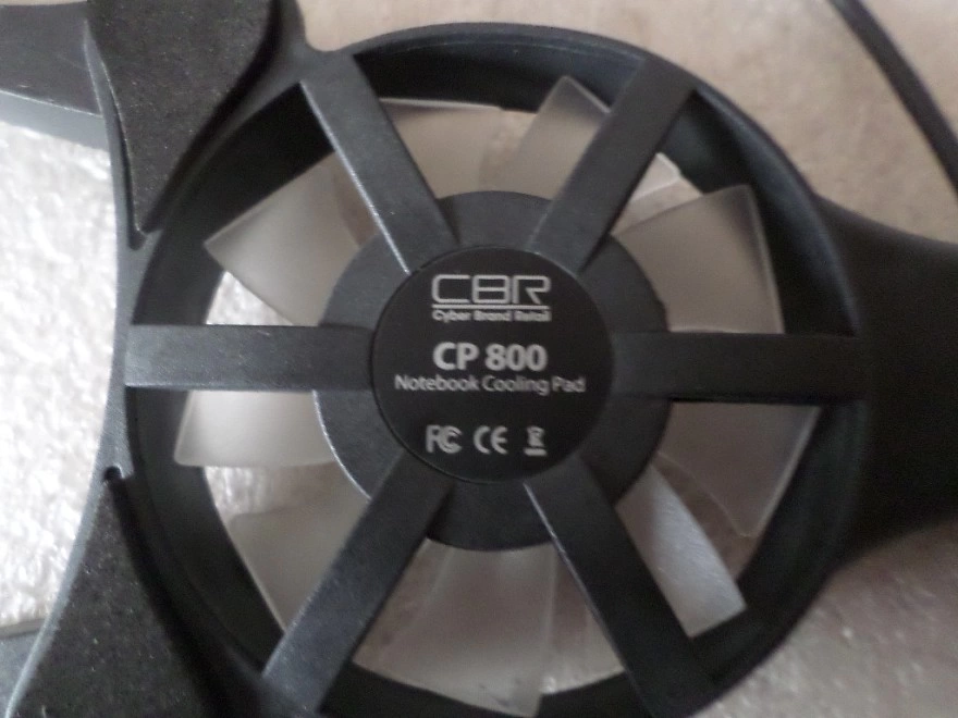Подставка для ноутбука CBR CP 800