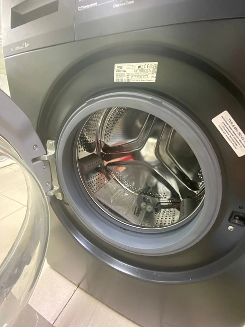 Стиральная машина Beko WSRE6512ZAA