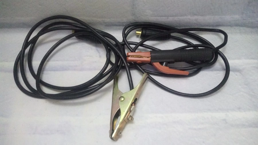 Сварочный аппарат Кедр UltraARC 200
