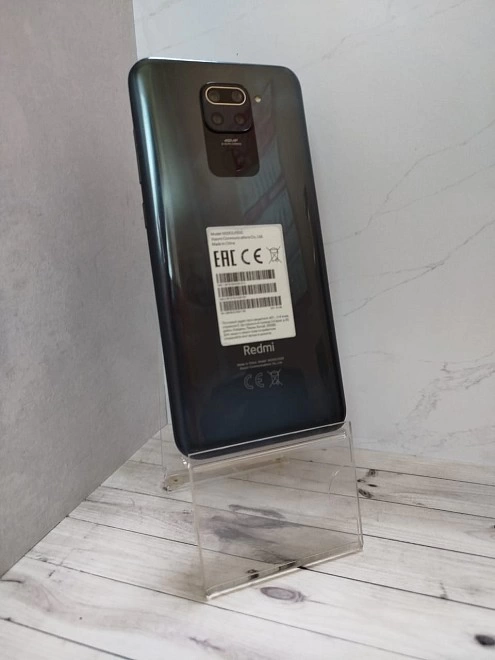 Смартфон Xiaomi Redmi Note 9