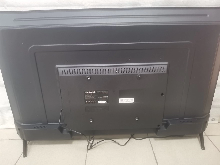 Телевизор StarWind SW-LED43SG300