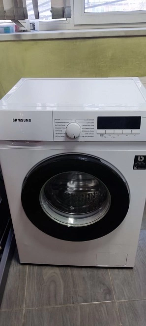 Стиральная машина Samsung WW80T3040BW