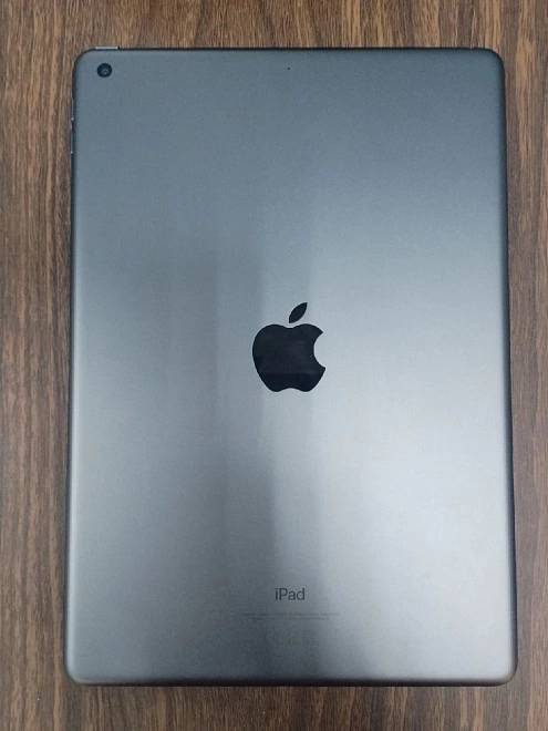 Планшетный компьютер Apple  iPad 9-го поколения