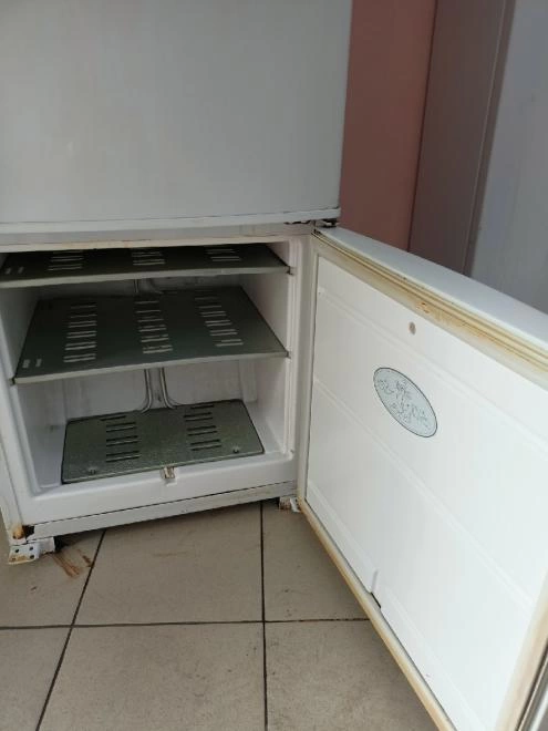 Холодильник Бирюса 224С 3