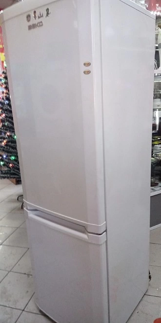 Холодильник Beko CSK29000