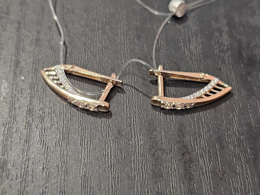 Серьги золотые с камнями  585 проба 2,52гр (ФМ)