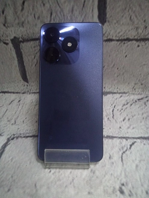 Смартфон TECNO Spark 10 4/128 Gb