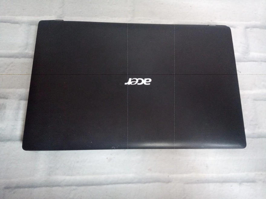 Ноутбук Acer PentiumT4500 2.3/4Ram/240hdd/intelUHD