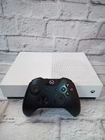 Игровая приставка X-Box One X-box One S 1000