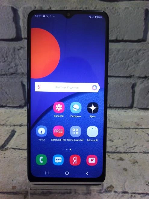 Смартфон Samsung Galaxy M12 3/32 ГБ