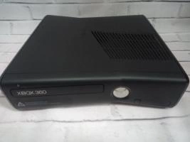 Игровая приставка X-Box 360 Microsoft XBOX 360 S