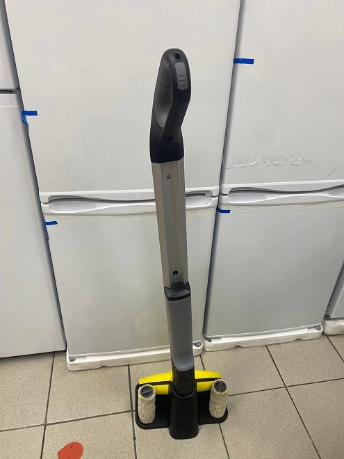 Аккумуляторная швабра Karcher EWM 2