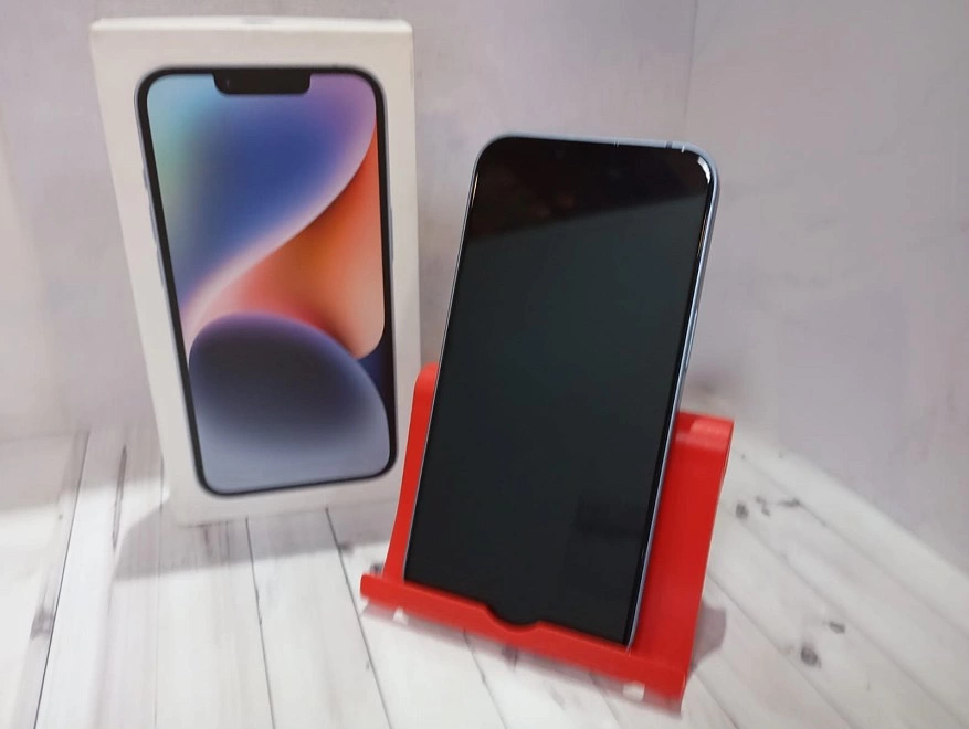 Смартфон iPhone 14 128Gb