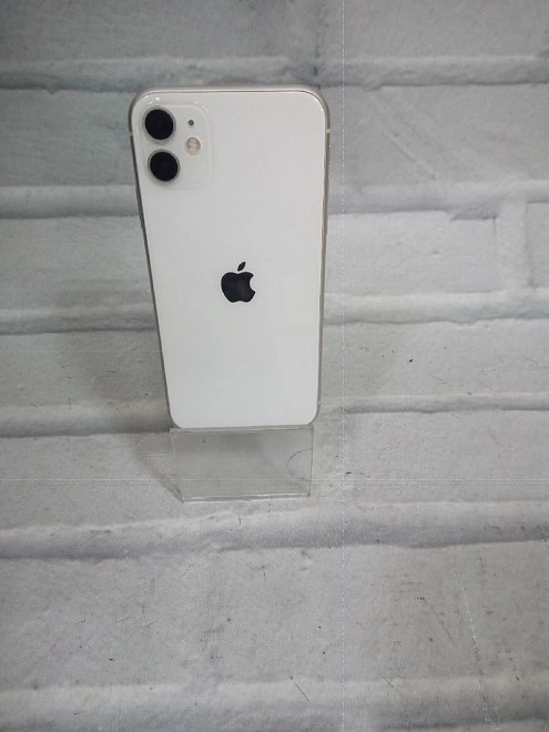 Смартфон Apple iPhone 11 128 ГБ