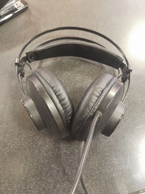 Наушники Cougar Immersa 300h 
