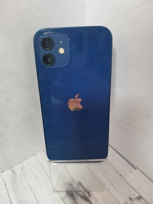 Смартфон iPhone 12 4/64