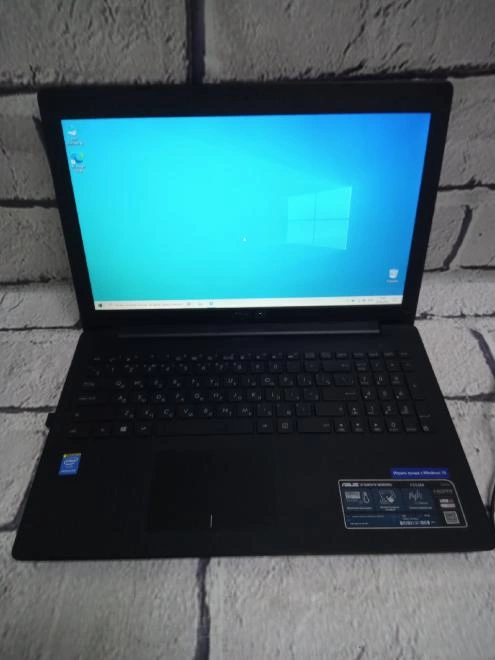 Ноутбук ASUS F553M Pentium N3540 Intel HD Graphics /2gb/500gb