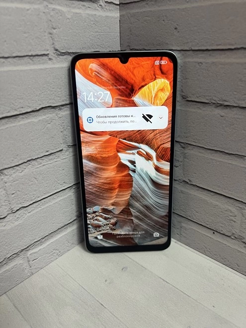 Смартфон  Xiaomi 13C 4/128GB 