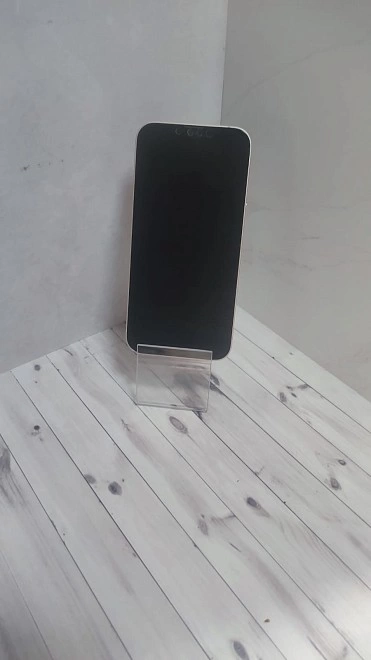 Смартфон Apple iPhone 13 128 ГБ